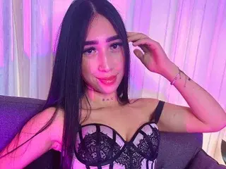 AmbberGlow  live sex cam