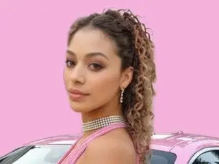 GoddessMoniqueDior  live sex cam
