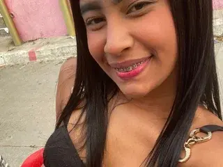 Klaragarcia  live sex cam