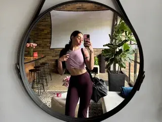 LennonTheAmazonian  live sex cam