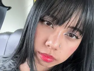 Ayamefoxx  live sex cam