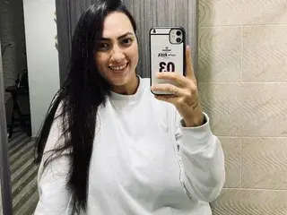 GaiaWalkerr  live sex cam