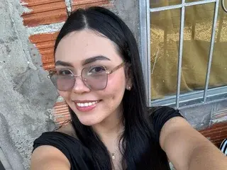 Honey_jenny21  live sex cam
