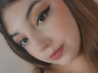 RoxxaneDiaz  live sex cam