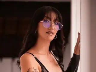IsaBrock  live sex cam