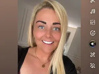 Busty_Lucy_UK  live sex cam