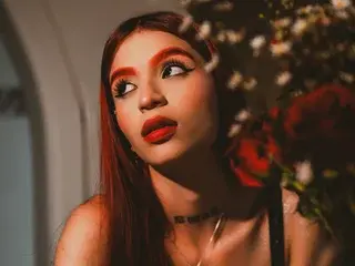Apriiljonnes  live sex cam