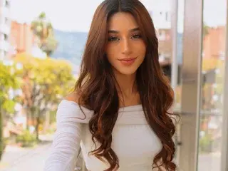 Ellen_Harris  live sex cam