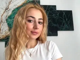 RILEYh  live sex cam