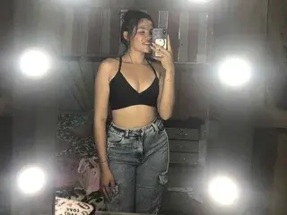 TaliaPrice  live sex cam