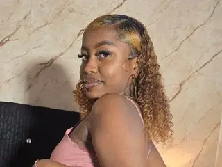 Erika_lyrics  live sex cam