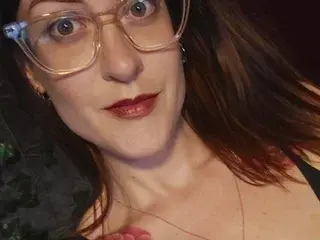 PerkyKaiaUK  live sex cam