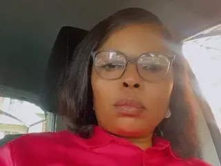 Rainsprinkles24  live sex cam