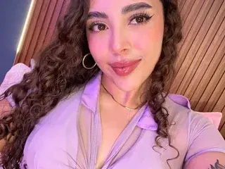 TianaVera  live sex cam