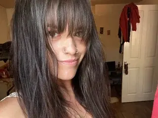 Indigo_Kitten_x  live sex cam