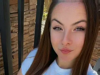 KhloeClark  live sex cam