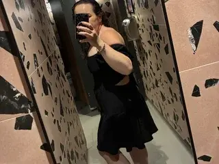 HotHollyx  live sex cam