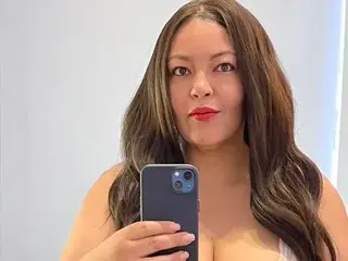 FiorellaAlma  live sex cam