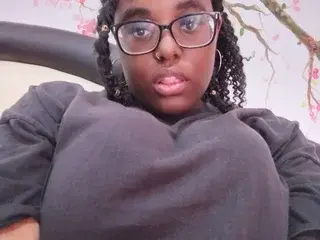 Misscc99  live sex cam