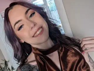 HarleyHalter  live sex cam