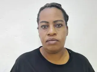 MatureTemptress00  live sex cam