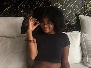 IrinaBlair  live sex cam