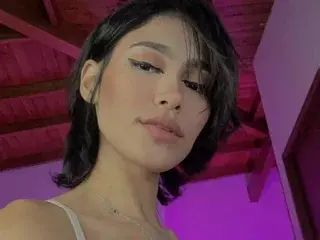 Ravemiisato  live sex cam