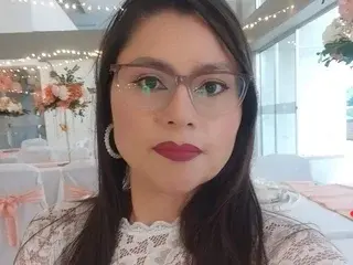 Isbettyche  live sex cam