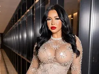 VanessaBacherin  live sex cam