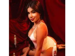 ArianaWoods  live sex cam