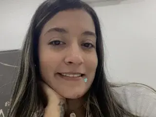 Sharlotte_Rose  live sex cam
