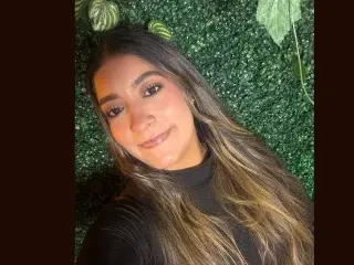 Sharlotte_Rose  live sex cam