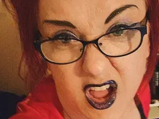 BrainsNCurves  live sex cam