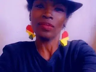 Slimspicy  live sex cam