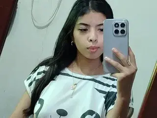 SweetScaarlett  live sex cam