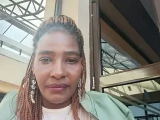 CLARAX84  live sex cam