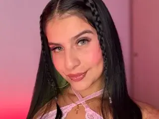 RebeccaBlake  live sex cam
