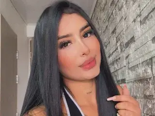 Tinaalee  live sex cam