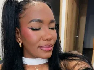 Whitneyyfox  live sex cam