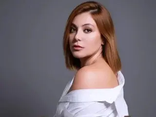 EmmaJeewel  live sex cam