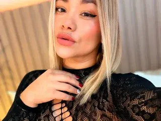 IndieMiller  live sex cam