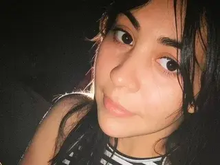 Feryyy  live sex cam