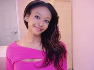 Amber_Fae  live sex cam