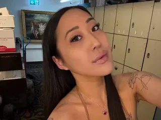 Arichoom  live sex cam