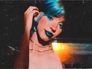 TinaRoberts19  live sex cam