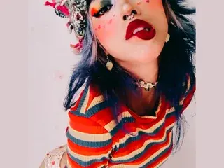 TinaRoberts19  live sex cam