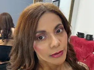 Veronica_Flyn  live sex cam