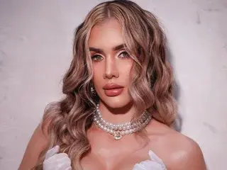 Ana_Saenz  live sex cam