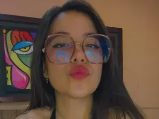 LovelyyBunny  live sex cam