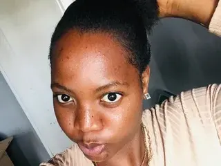 Cindyy67  live sex cam